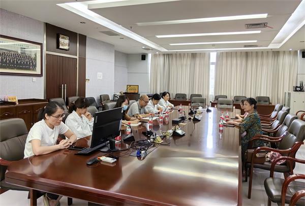压缩-与指导老师交流_看图王.jpg