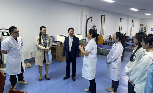 走访临床科室_看图王.jpg